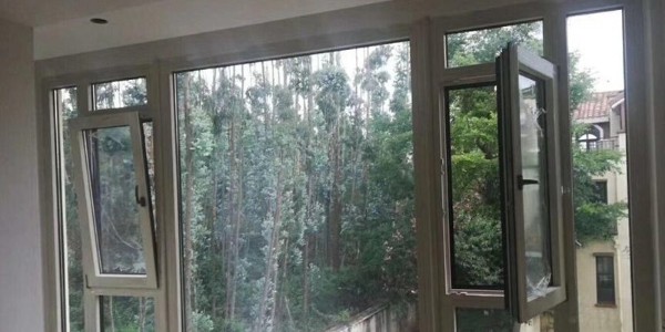 陽春三月更適合去選購鋁包木門窗