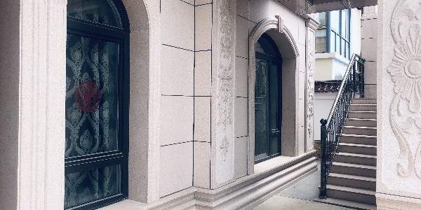 鋁包木門窗價格-你知道影響價格的主要兩點是什么嗎