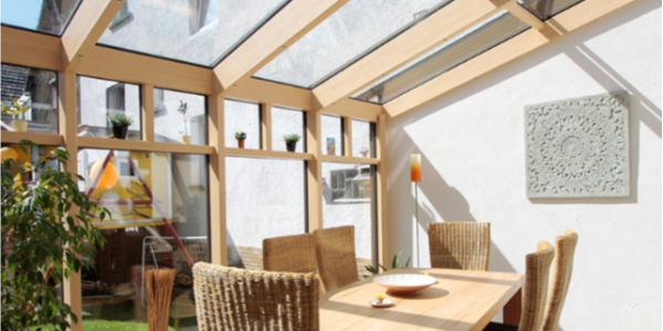 鋁包木陽光房廠家-金堂木窗業-陽光房榫卯工藝結實耐用