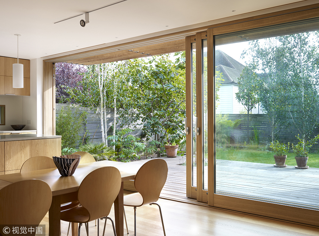 陽臺鋁包木提升推拉門展示