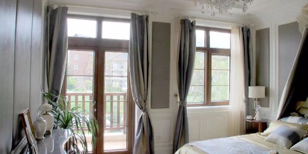 注重品質(zhì)，選優(yōu)質(zhì)鋁包木窗