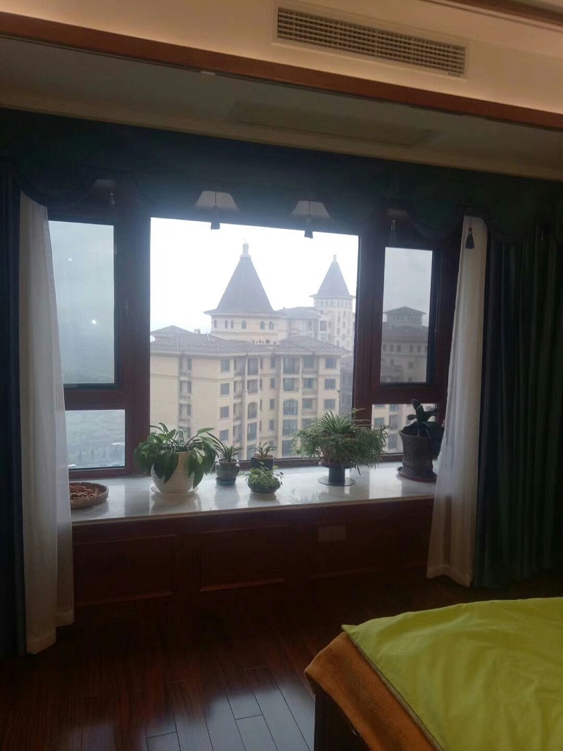 鋁包木門窗夏季實拍