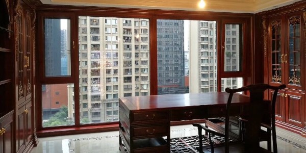 別墅高檔鋁包木門窗的資訊在哪可以看