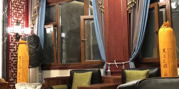 鋁包木門窗價格是多少-質(zhì)量靠譜壽命長