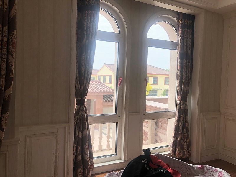 節(jié)能鋁包木門(mén)窗展示